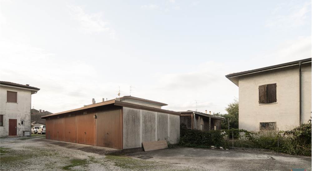 ssecondo garage in corpo di fabbricato staccato